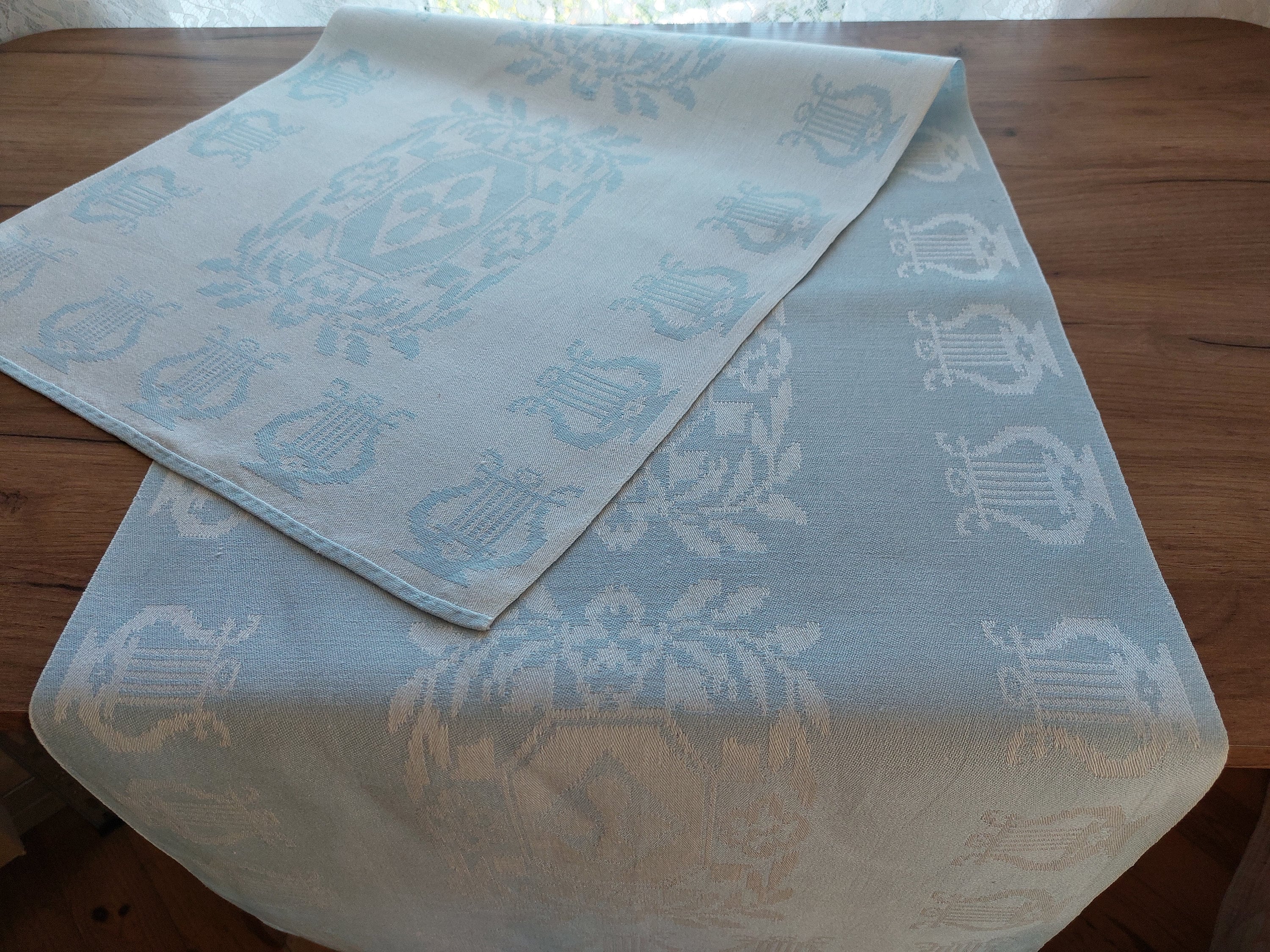Truly Stunning Table Linen Decor On Etsy – Table Runners Vol. #272